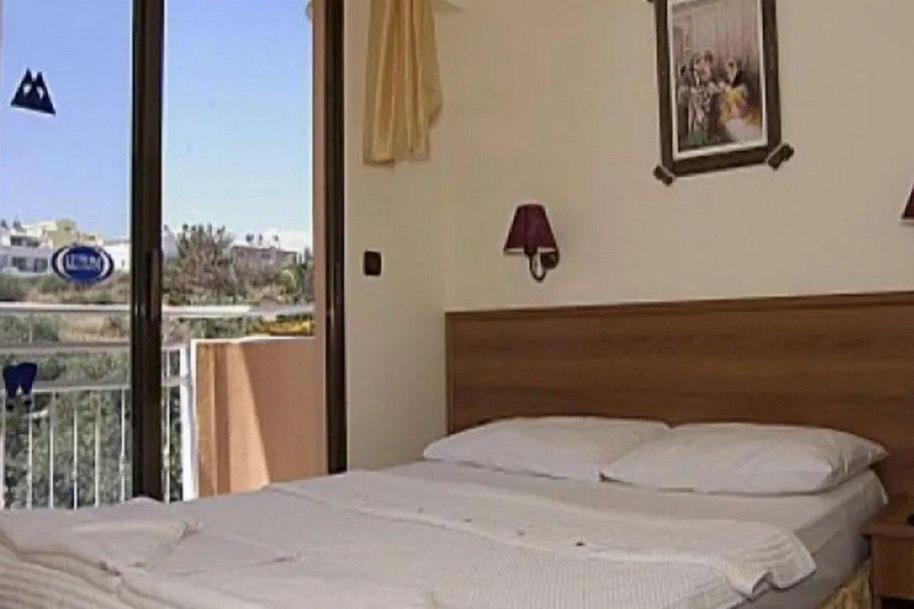 Mutlu Hotel 迪迪姆 外观 照片