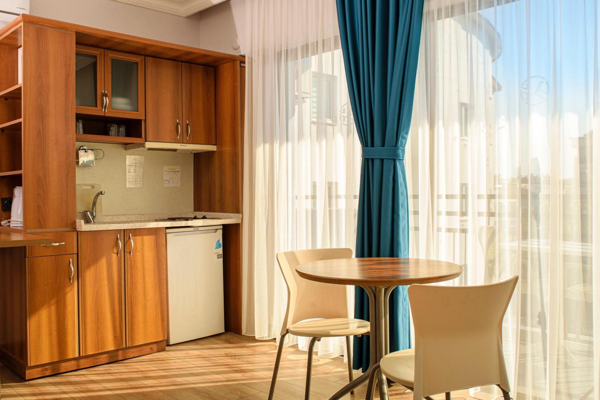Mutlu Hotel 迪迪姆 外观 照片