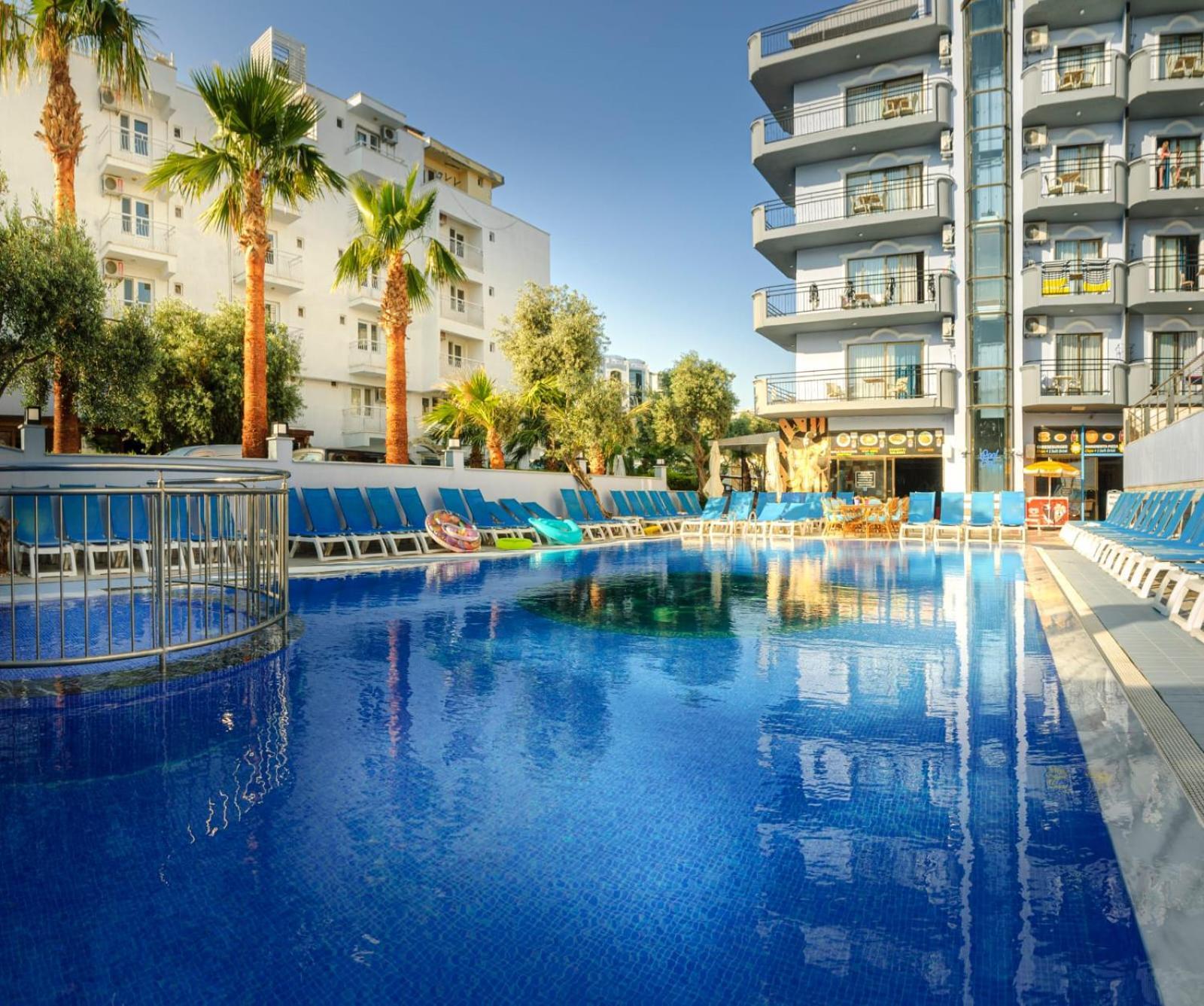 Mutlu Hotel 迪迪姆 外观 照片