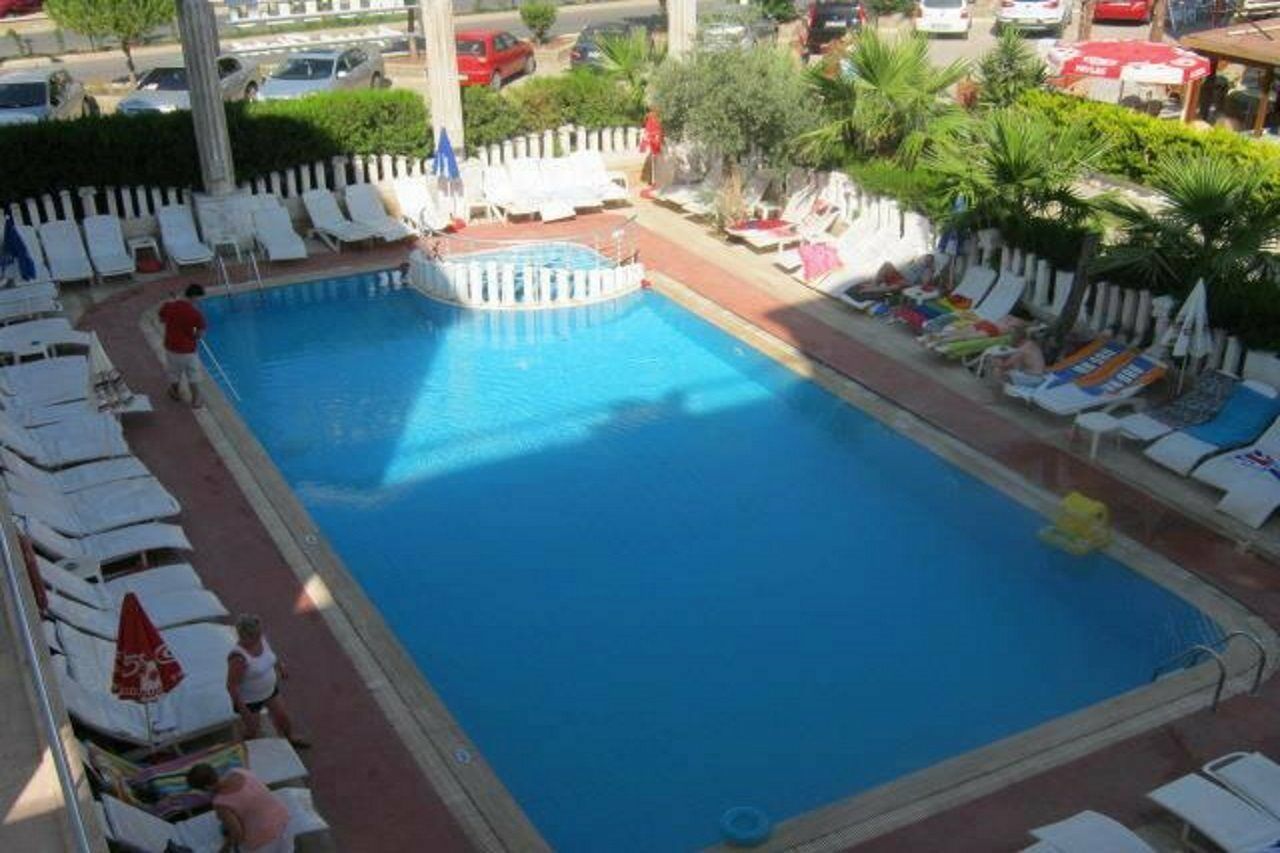Mutlu Hotel 迪迪姆 外观 照片